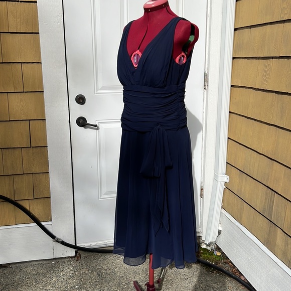 Jessica Chiffon Cocktail Dress 12 - Picture 2 of 3